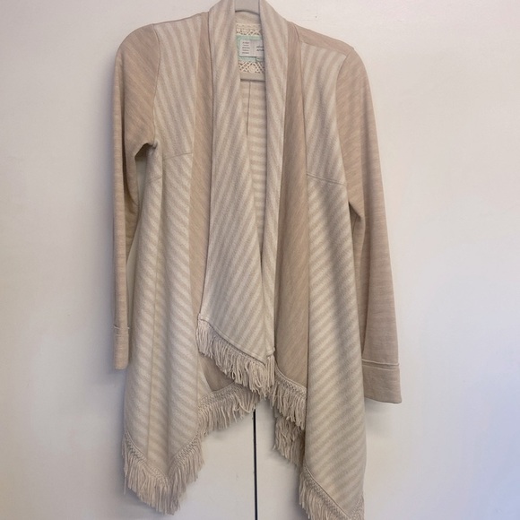 Saturday Sunday | Anthropologie | Elise Blanket, Fringed Draped Open Cardigan - Picture 2 of 8